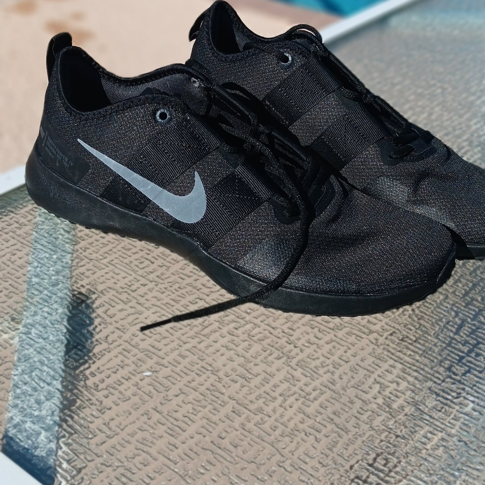 Size 13 nike